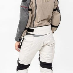 Kit Coppia Transformer CE Grigio- Giacca Moto Certificata Befast Uomo + Donna -Befastal Negozio shooting befast transformer nero grigio 6 1 scaled